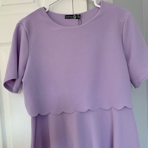 Boohoo Maternity Double Layer Scallop Dress - Picture 6 of 9